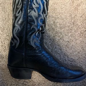 Tony Lama cowboy boots